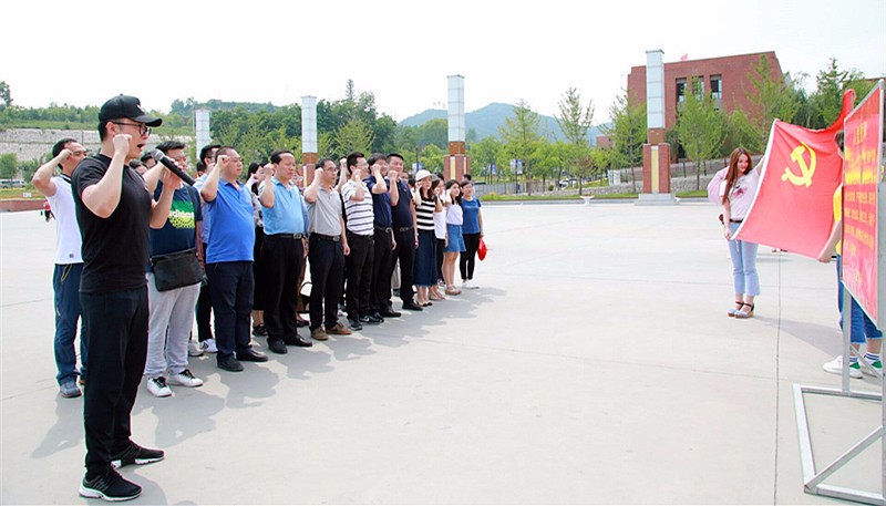 1498981639136383SwWd.jpg 1498981639136383SwWd.jpg