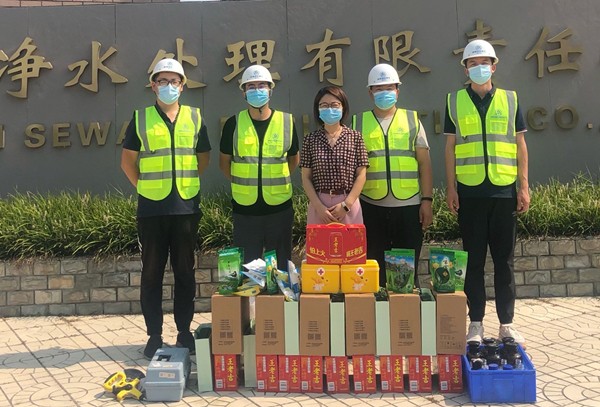 監(jiān)測(cè)中心開(kāi)展“夏送清涼 情系一線”慰問(wèn)活動(dòng)_副本.jpg