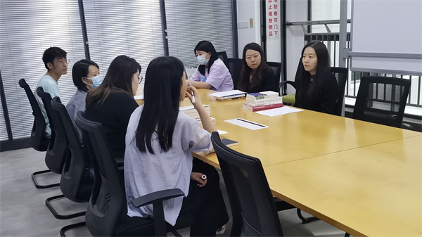 1662509257553964x4mD.jpg 秦邦公司圖書分享活動(dòng).jpg